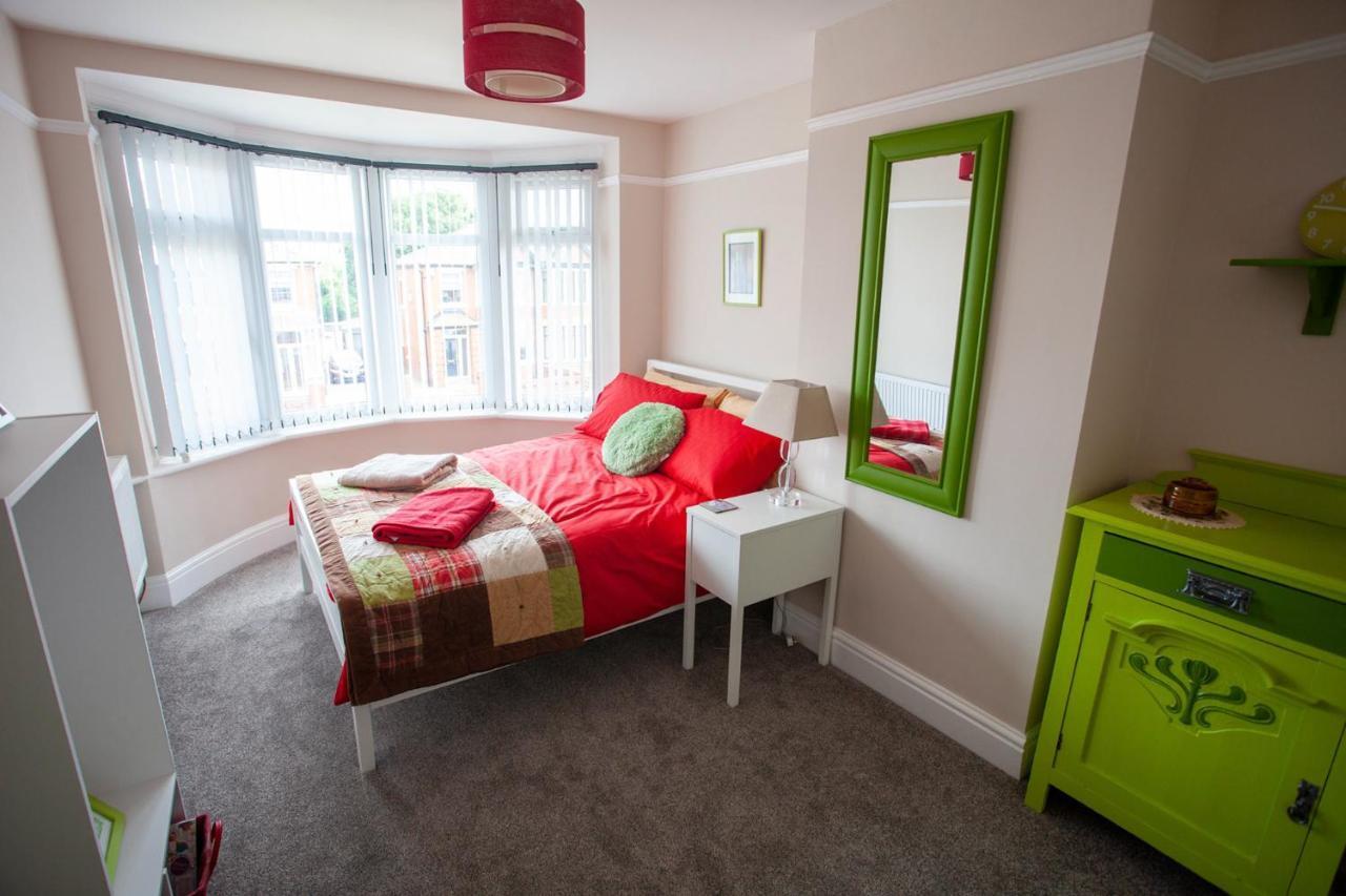 Quiet Residence Close To M6 Preston Samlesbury Exterior photo